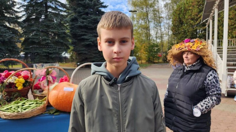 Школьник из Домодедово вырастил гигантскую тыкву весом 13 килограмм