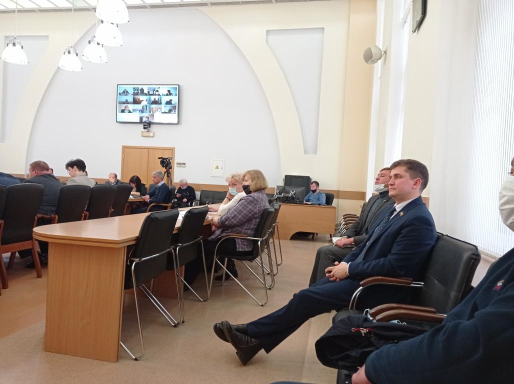 На еженедельном штабе по строительству На еженедельном штабе по строительству