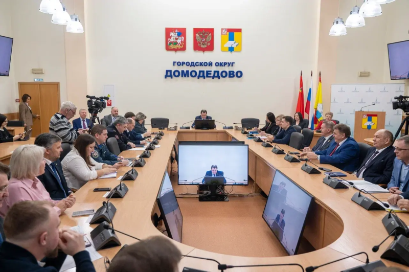 Оперативное совещание команды администрации Домодедово: обсудили ЖКХ, газификацию, освещение и новогодние мероприятия