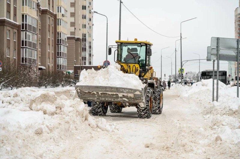 Адреса механизированной уборки снега во дворах на завтра, 14 января