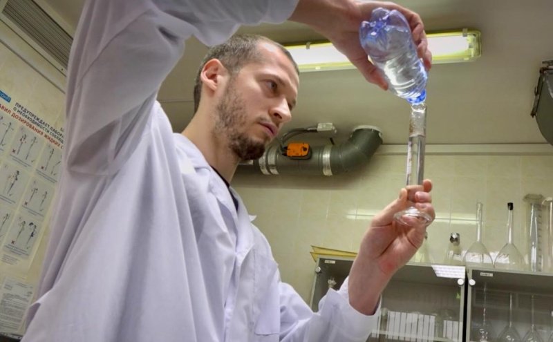 В Домодедово ежегодно проводится около 3000 проб для контроля качества питьевой воды