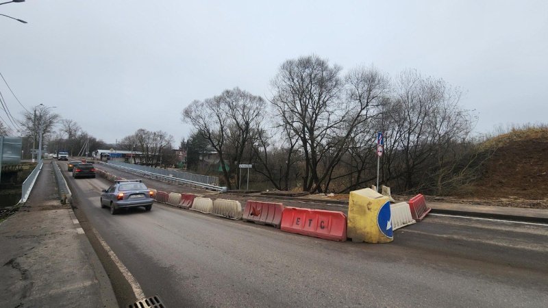 Капитальный ремонт моста через реку Рожайка близится к завершению