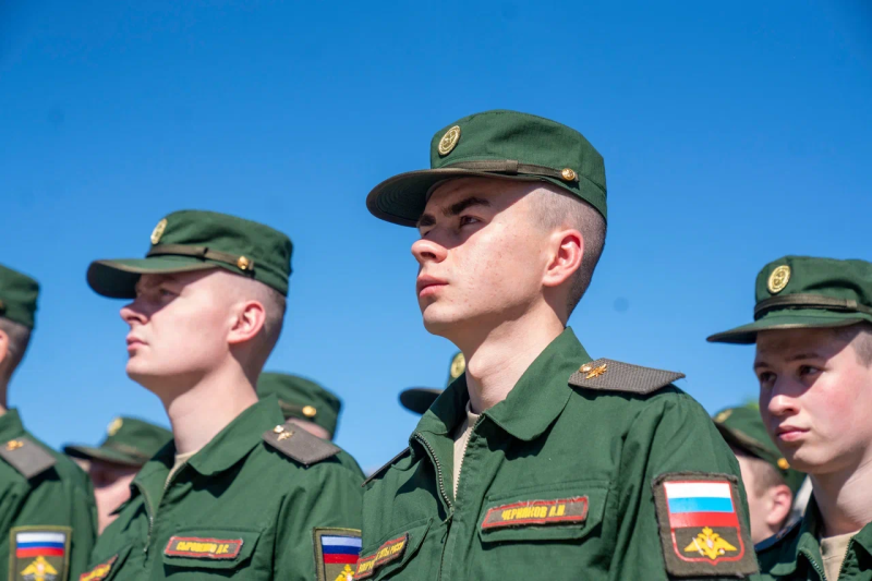 Самозанятый военнослужащий может ли быть