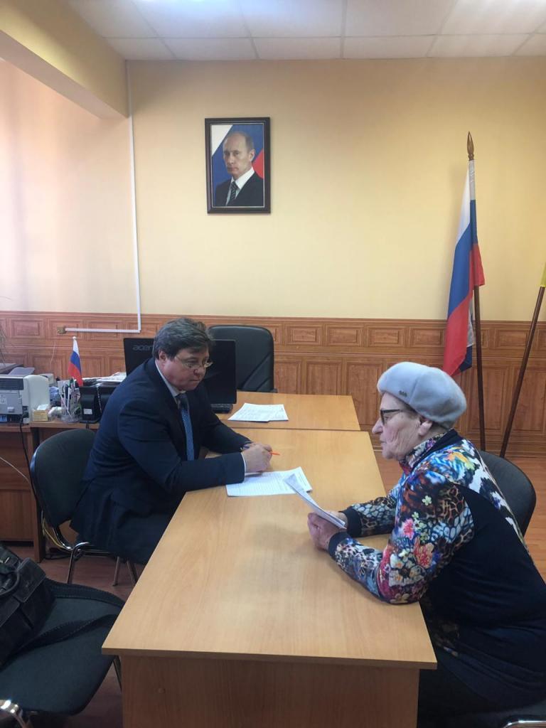 Оспищев прием 02.jpg Оспищев прием 02.jpg