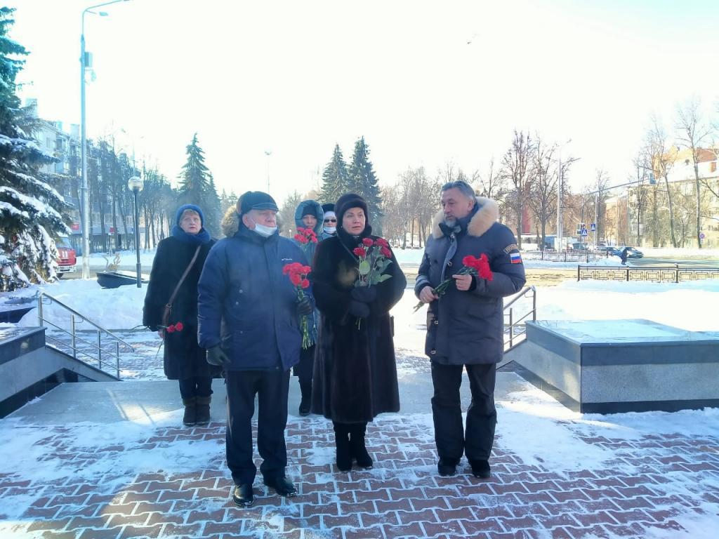 Белякова Сафонов 23 1.jpg Белякова Сафонов 23 1.jpg