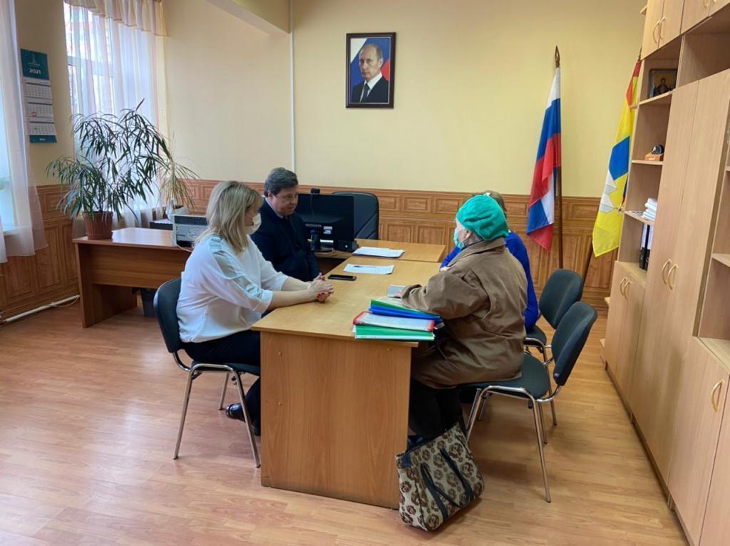 Оспищев прием1.jpg Оспищев прием1.jpg