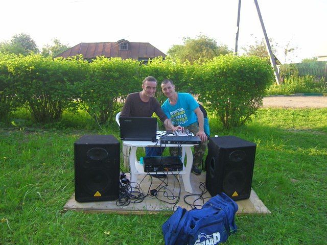 100_2020.JPG 100_2020.JPG