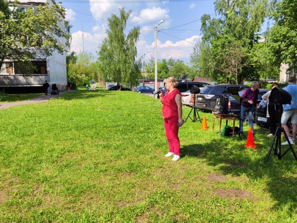 Востряково 1 мая. День соседей. Востряково. Домодедово микрорайон Востряково фото ул. 1 мая ДПС.