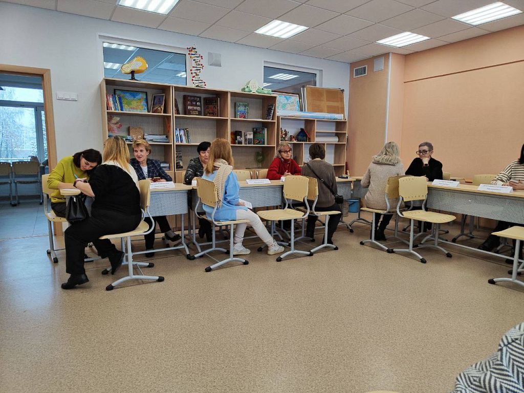 Школа английского языка. Иностранные языки в школе. Английская школа домодедово. Школа иностранных языков москва. Английская школа домодедово.